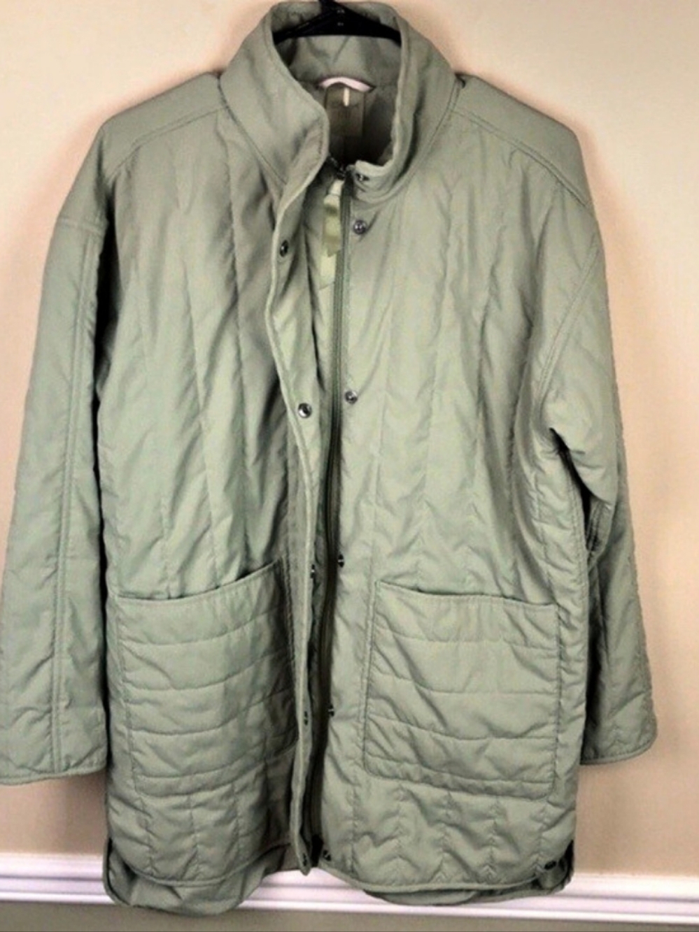 CAbi Outerwear Quilted Jacket in Green Size Large NWT